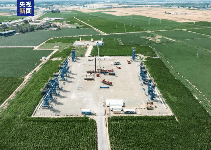 The cumulative crude oil production of the Bayan Oilfield in Bayan Nur, Inner Mongolia, has exceeded the 6 million ton mark. This comes just seven months after it surpassed 5 million tons in December 2025, marking another million ton milestone.